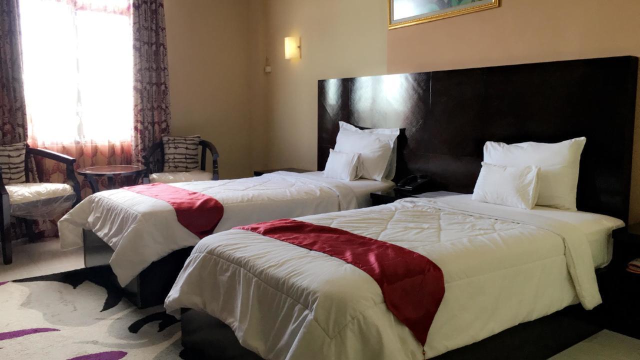 Syafira Hotel Langgur מראה חיצוני תמונה