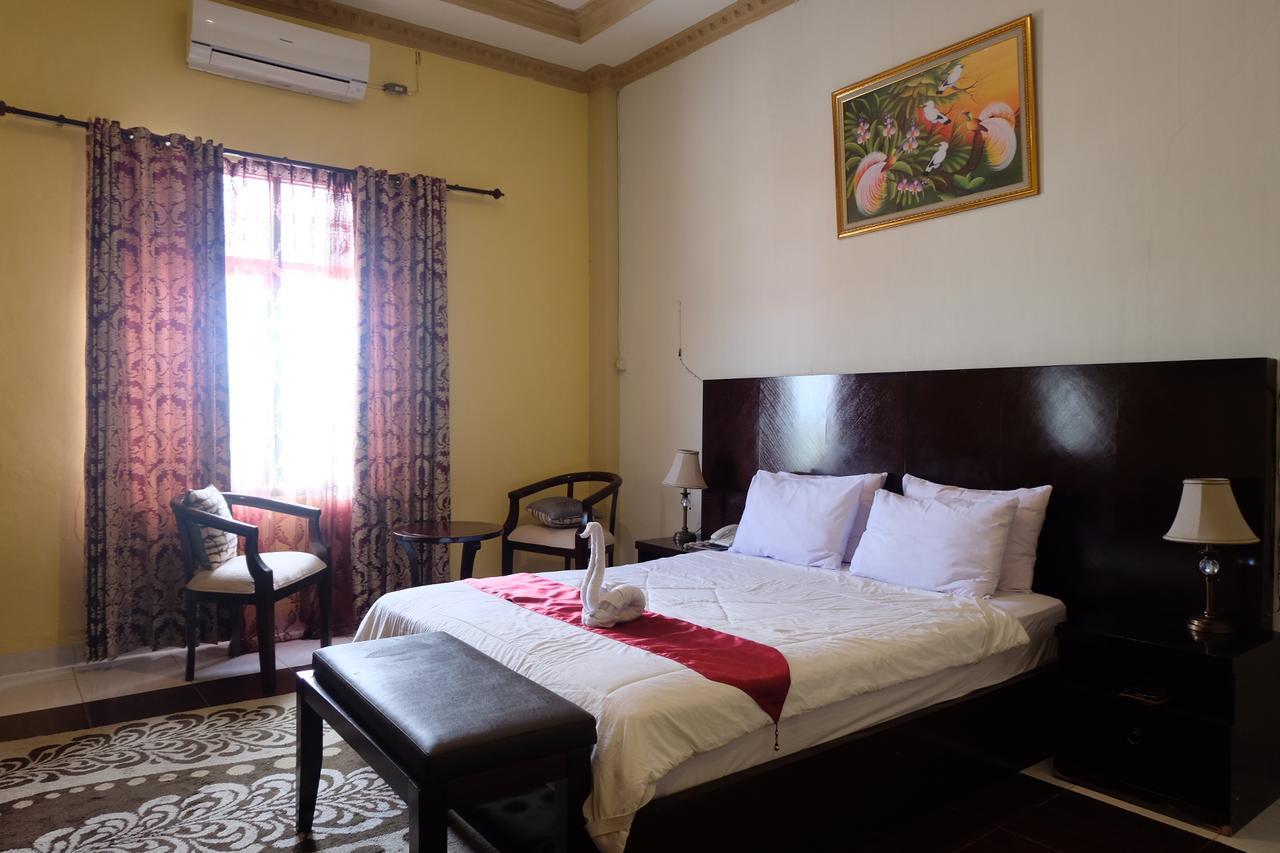 Syafira Hotel Langgur מראה חיצוני תמונה