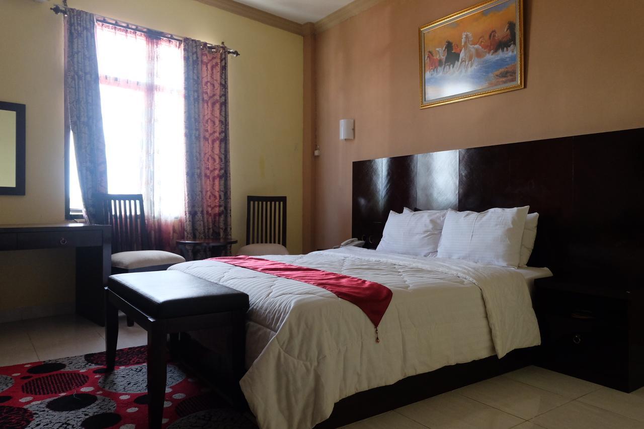 Syafira Hotel Langgur מראה חיצוני תמונה